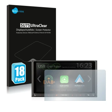 Parte frontal de un envase de producto con el logotipo de la marca Savvies. Al lado se muestra el dispositivo Zenec Z-N528 con