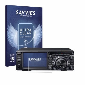 Parte frontal de un envase de producto con el logotipo de la marca Savvies. Al lado se muestra el dispositivo Yaesu FT-DX10 co