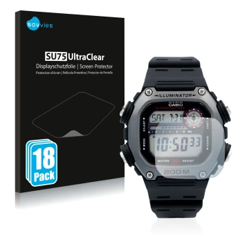 Parte frontal de un envase de producto con el logotipo de la marca Savvies. Al lado se muestra el dispositivo Casio DW-291H co