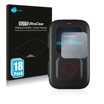 Parte frontal de un envase de producto con el logotipo de la marca Savvies. Al lado se muestra el dispositivo GoPro Remote con