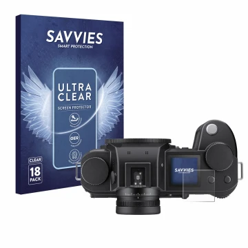 Parte frontal de un envase de producto con el logotipo de la marca Savvies. Al lado se muestra el dispositivo Leica SL3 (panta