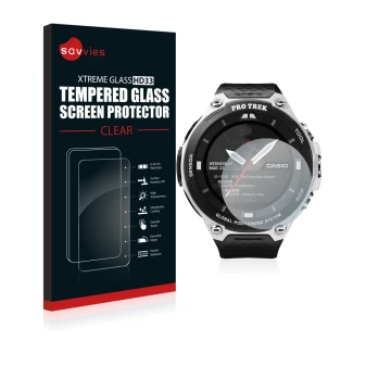 Parte frontal de un envase de producto con el logotipo de la marca Savvies. Al lado se muestra el dispositivo Casio Pro Trek S