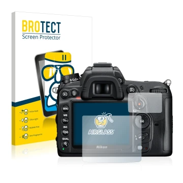 Parte frontal de un envase de producto con el logotipo de la marca BROTECT. Al lado se muestra el dispositivo Nikon D7000 con 