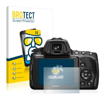 Parte frontal de un envase de producto con el logotipo de la marca BROTECT. Al lado se muestra el dispositivo Sony Alpha 37 (S