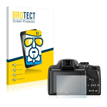 Parte frontal de un envase de producto con el logotipo de la marca BROTECT. Al lado se muestra el dispositivo Nikon Coolpix P5