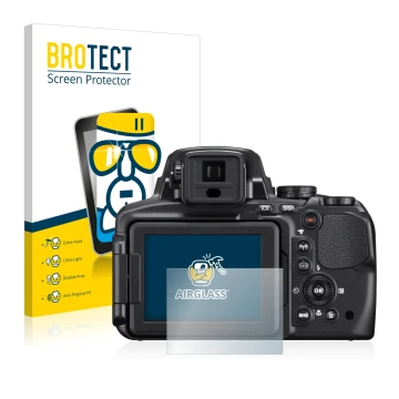 Parte frontal de un envase de producto con el logotipo de la marca BROTECT. Al lado se muestra el dispositivo Nikon Coolpix P9