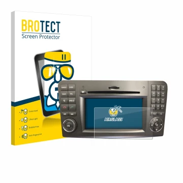 Parte frontal de un envase de producto con el logotipo de la marca BROTECT. Al lado se muestra el dispositivo Mercedes-Benz Co