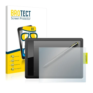 Parte frontal de un envase de producto con el logotipo de la marca BROTECT. Al lado se muestra el dispositivo Wacom One s CTL-