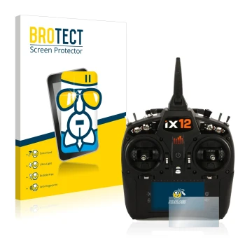 Parte frontal de un envase de producto con el logotipo de la marca BROTECT. Al lado se muestra el dispositivo Spektrum IX12 co