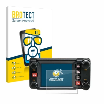 Parte frontal de un envase de producto con el logotipo de la marca BROTECT. Al lado se muestra el dispositivo Yaesu FTM-400XDR