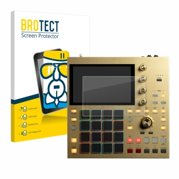 Parte frontal de un envase de producto con el logotipo de la marca BROTECT. Al lado se muestra el dispositivo Akai MPC One con