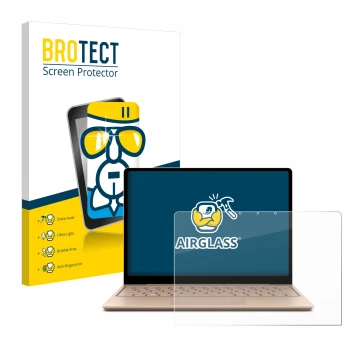 Parte frontal de un envase de producto con el logotipo de la marca BROTECT. Al lado se muestra el dispositivo Microsoft Surfac