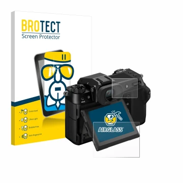 Parte frontal de un envase de producto con el logotipo de la marca BROTECT. Al lado se muestra el dispositivo Fujifilm GFX100S