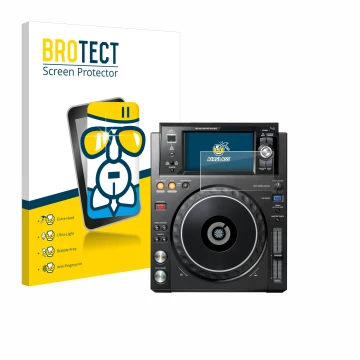 Parte frontal de un envase de producto con el logotipo de la marca BROTECT. Al lado se muestra el dispositivo Pioneer XDJ -100