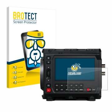 Parte frontal de un envase de producto con el logotipo de la marca BROTECT. Al lado se muestra el dispositivo Blackmagic Desig