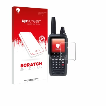 Parte frontal de un envase de producto con el logotipo de la marca upscreen. Al lado se muestra el dispositivo Yaesu FTA-450 c
