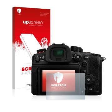 Parte frontal de un envase de producto con el logotipo de la marca upscreen. Al lado se muestra el dispositivo Panasonic Lumix