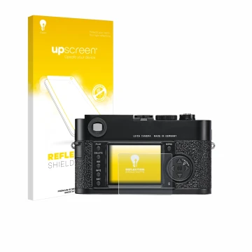 Parte frontal de un envase de producto con el logotipo de la marca upscreen. Al lado se muestra el dispositivo Leica M9 con su