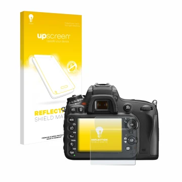 Parte frontal de un envase de producto con el logotipo de la marca upscreen. Al lado se muestra el dispositivo Nikon D600 con 