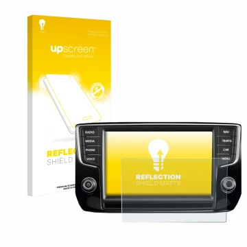 Parte frontal de un envase de producto con el logotipo de la marca upscreen. Al lado se muestra el dispositivo Volkswagen Pass