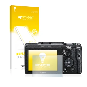 Parte frontal de un envase de producto con el logotipo de la marca upscreen. Al lado se muestra el dispositivo Ricoh GR II 201