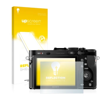 Parte frontal de un envase de producto con el logotipo de la marca upscreen. Al lado se muestra el dispositivo Sony Cyber-Shot