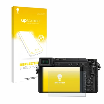 Parte frontal de un envase de producto con el logotipo de la marca upscreen. Al lado se muestra el dispositivo Panasonic Lumix