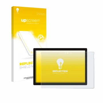 Parte frontal de un envase de producto con el logotipo de la marca upscreen. Al lado se muestra el dispositivo Microsoft Surfa