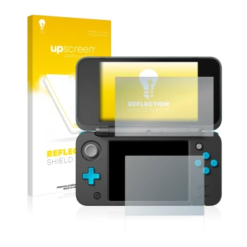 Parte frontal de un envase de producto con el logotipo de la marca upscreen. Al lado se muestra el dispositivo Nintendo 2DS XL