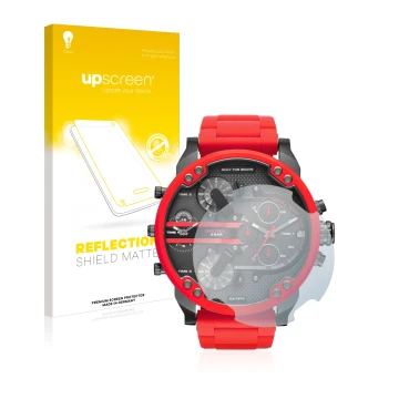 Parte frontal de un envase de producto con el logotipo de la marca upscreen. Al lado se muestra el dispositivo Diesel DZ7370 c