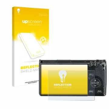 Parte frontal de un envase de producto con el logotipo de la marca upscreen. Al lado se muestra el dispositivo Ricoh GR III 20