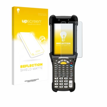 Parte frontal de un envase de producto con el logotipo de la marca upscreen. Al lado se muestra el dispositivo Zebra MC9300 co