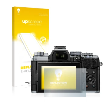 Parte frontal de un envase de producto con el logotipo de la marca upscreen. Al lado se muestra el dispositivo Olympus OM-D E-