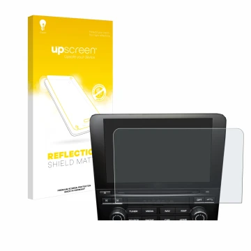 Parte frontal de un envase de producto con el logotipo de la marca upscreen. Al lado se muestra el dispositivo Porsche 718 Cay