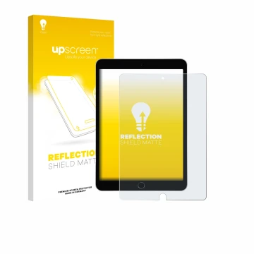 Parte frontal de un envase de producto con el logotipo de la marca upscreen. Al lado se muestra el dispositivo Apple iPad 10.2