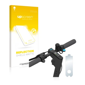 Parte frontal de un envase de producto con el logotipo de la marca upscreen. Al lado se muestra el dispositivo Segway Ninebot 