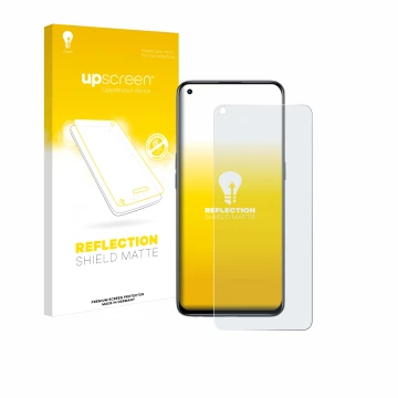 Parte frontal de un envase de producto con el logotipo de la marca upscreen. Al lado se muestra el dispositivo realme GT Maste