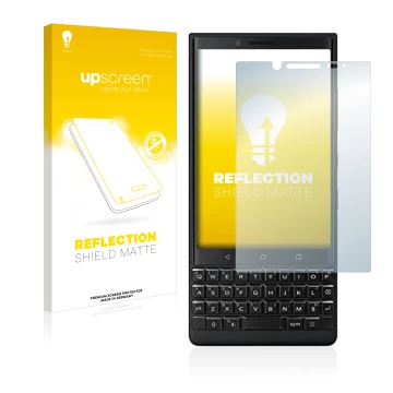 Parte frontal de un envase de producto con el logotipo de la marca upscreen. Al lado se muestra el dispositivo BlackBerry Key2