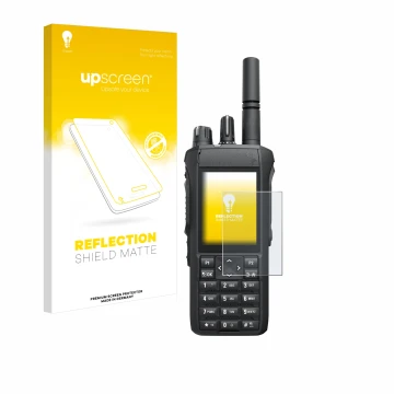 Parte frontal de un envase de producto con el logotipo de la marca upscreen. Al lado se muestra el dispositivo Motorola R7 con