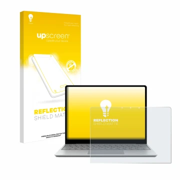 Parte frontal de un envase de producto con el logotipo de la marca upscreen. Al lado se muestra el dispositivo Microsoft Surfa