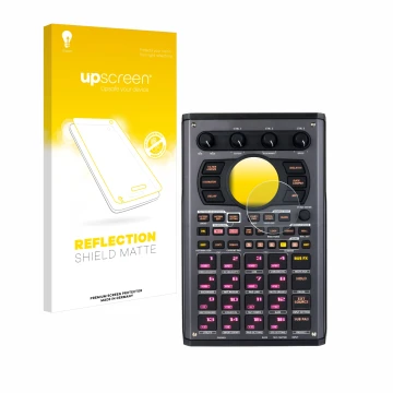 Parte frontal de un envase de producto con el logotipo de la marca upscreen. Al lado se muestra el dispositivo Roland SP-404MK