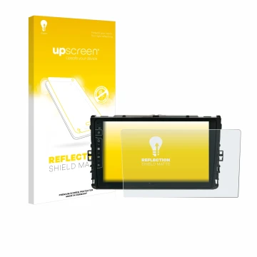 Parte frontal de un envase de producto con el logotipo de la marca upscreen. Al lado se muestra el dispositivo Dynavin D9-T6 c