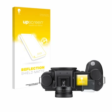 Parte frontal de un envase de producto con el logotipo de la marca upscreen. Al lado se muestra el dispositivo Leica SL3-S (pa