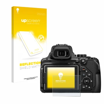 Parte frontal de un envase de producto con el logotipo de la marca upscreen. Al lado se muestra el dispositivo Nikon Coolpix P