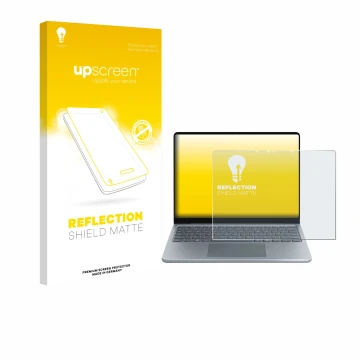 Parte frontal de un envase de producto con el logotipo de la marca upscreen. Al lado se muestra el dispositivo Microsoft Surfa