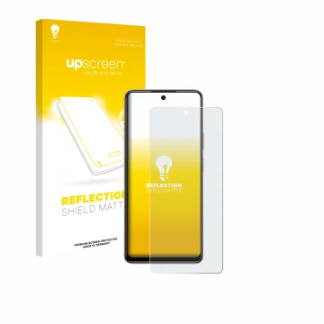 Parte frontal de un envase de producto con el logotipo de la marca upscreen. Al lado se muestra el dispositivo Tecno Pova 7 co