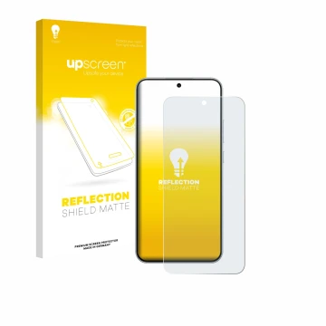 Parte frontal de un envase de producto con el logotipo de la marca upscreen. Al lado se muestra el dispositivo Oppo A6 Pro con
