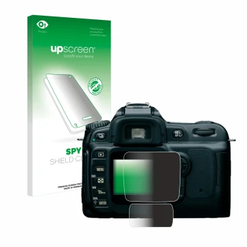 Parte frontal de un envase de producto con el logotipo de la marca upscreen. Al lado se muestra el dispositivo Nikon D50 con s