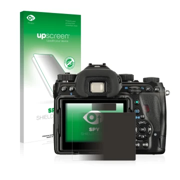 Parte frontal de un envase de producto con el logotipo de la marca upscreen. Al lado se muestra el dispositivo Pentax K-1 con 