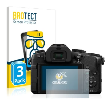 Parte frontal de un envase de producto con el logotipo de la marca BROTECT. Al lado se muestra el dispositivo Panasonic Lumix 